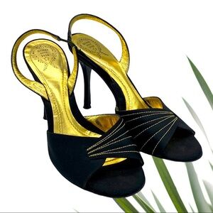 Rodo Black/Gold Slingbacks Sz 37 (7)